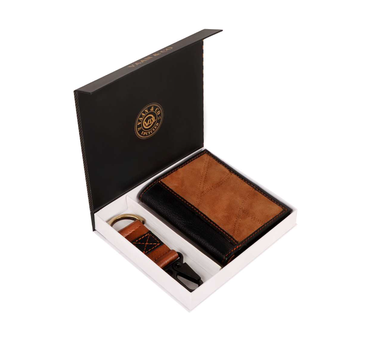Men's Wallet with Keyring - 2 Piece Gift Set