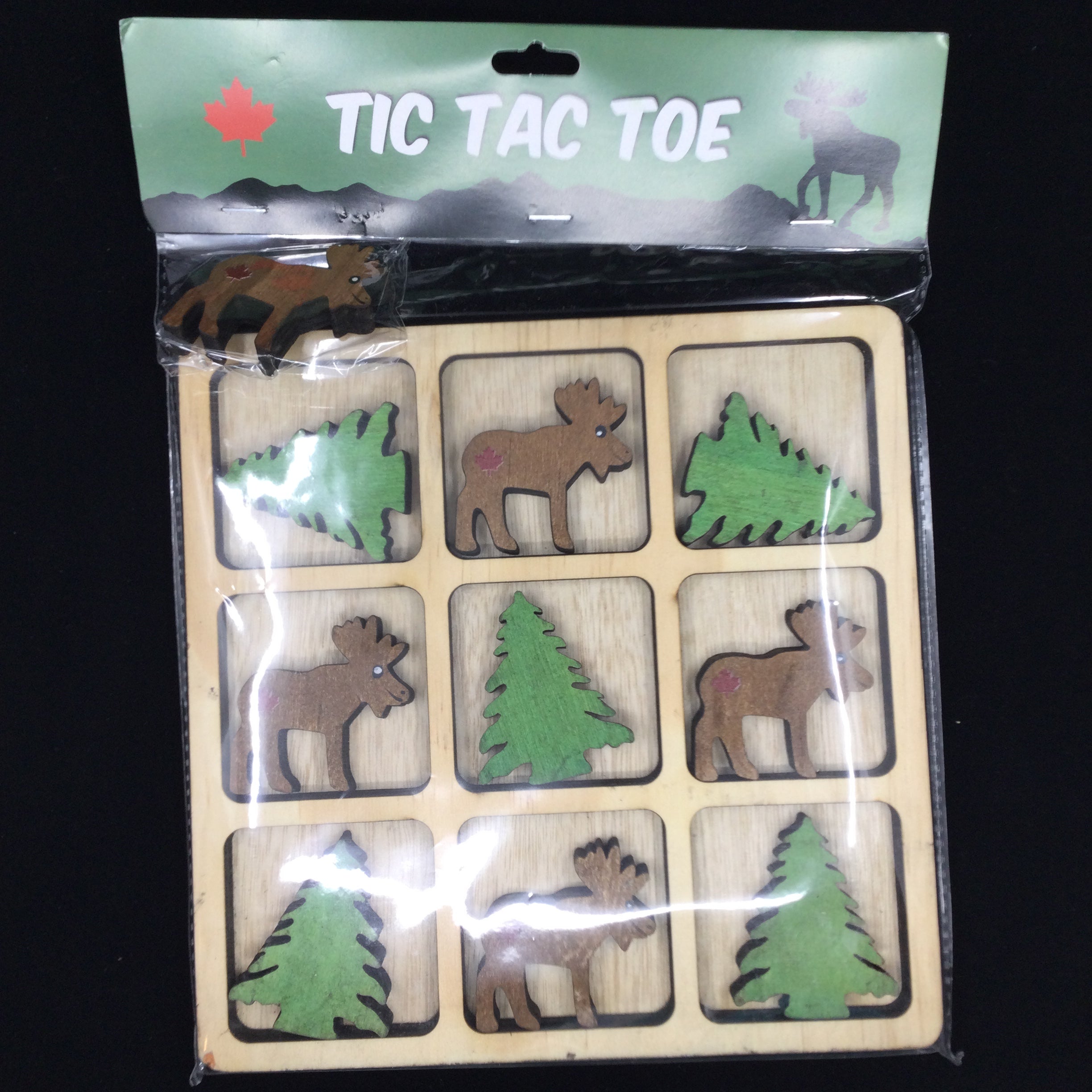 Canada Wood Tic Tac Toe Set