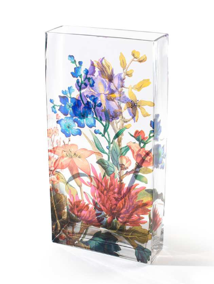 Shakespeare Tiffany Glass Vase