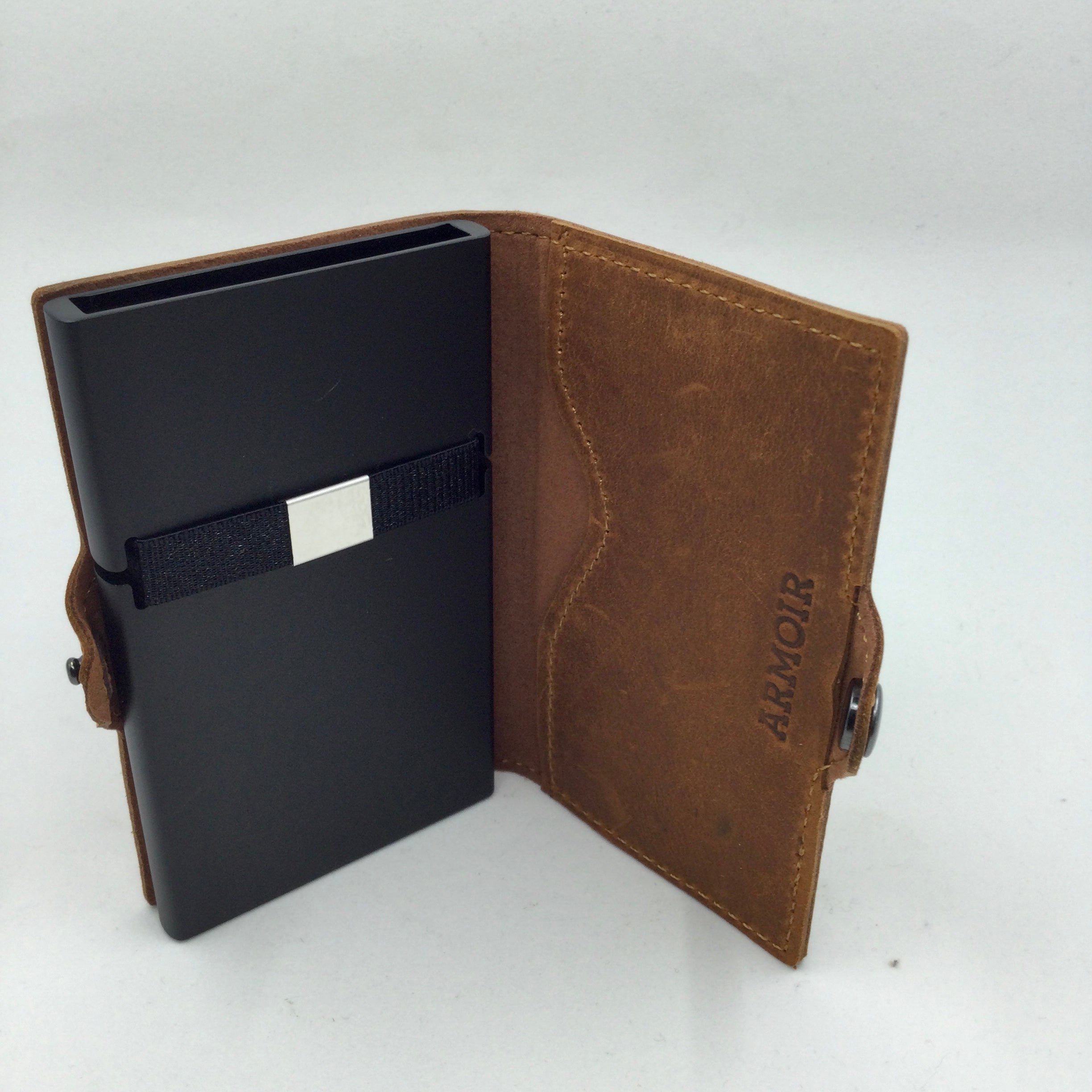 Men's Pop-Out Wallet